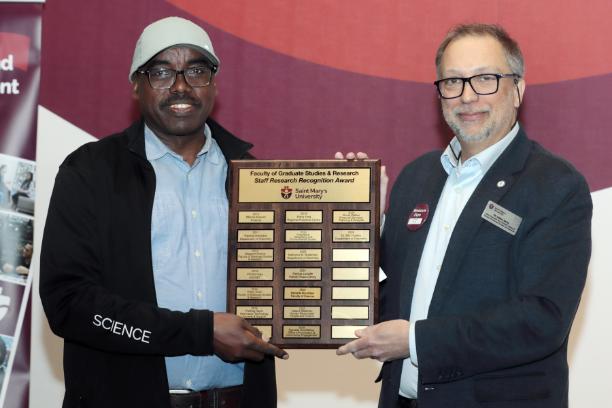 FGSR Staff Research Recognition Award recipient, Dr. Bitu Hurisso from the Chemistry Department