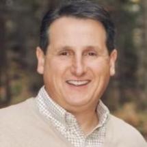 A headshot of Darryl Eisan